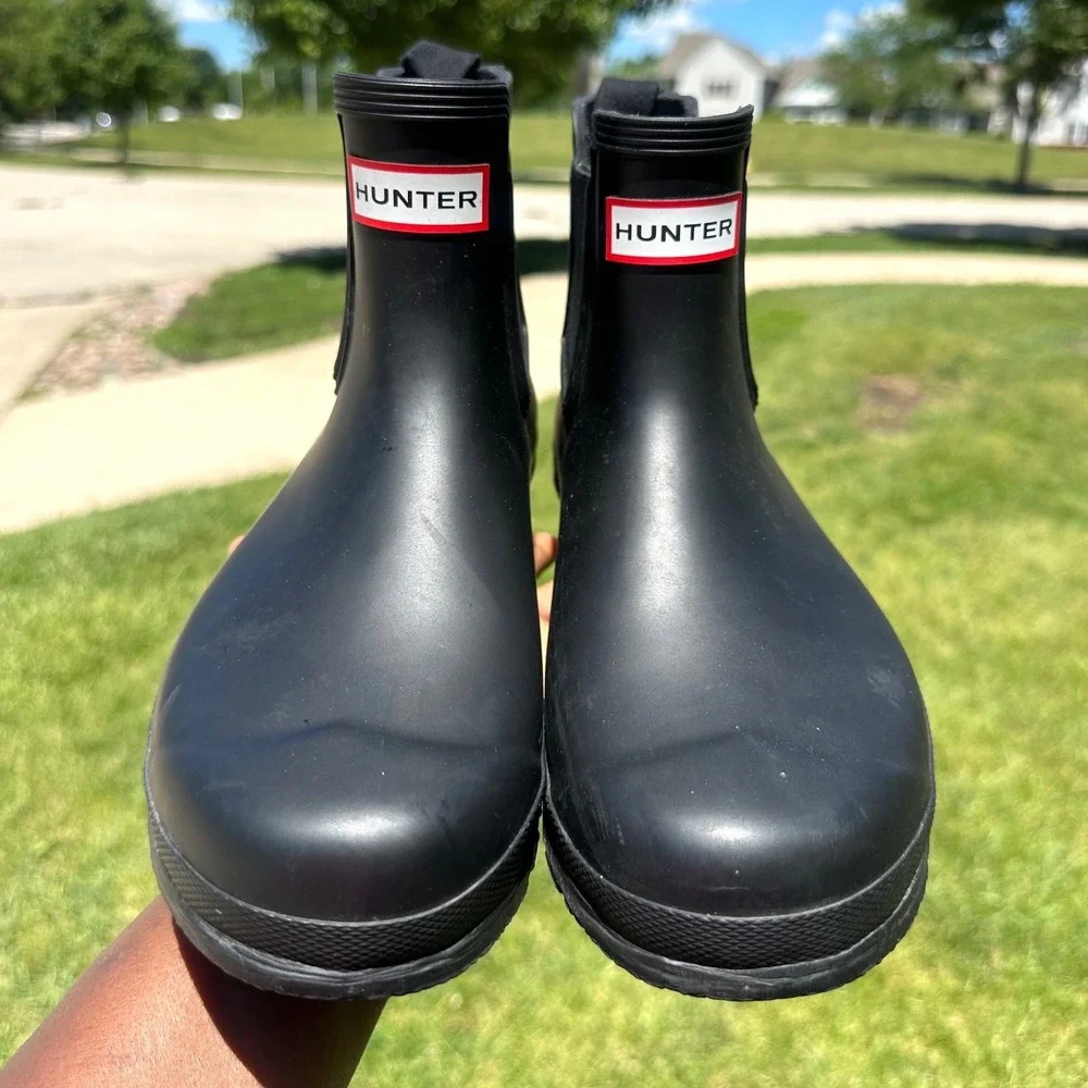 Hunter Women's Original Chelsea Rubber Rain Boots US Size 9 Matte Black